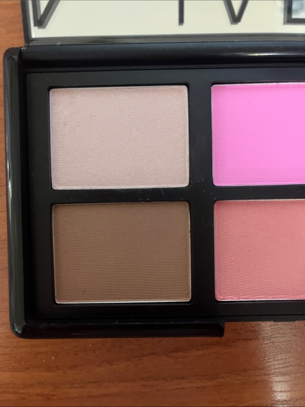 NARS Holiday Limited Edition Guy Bourdin Cheek Palette in One Night Stand - Picture 2 of 6
